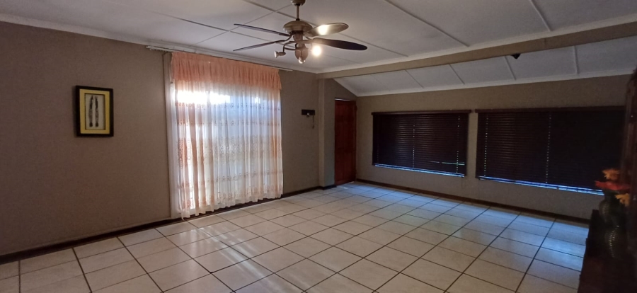 To Let 2 Bedroom Property for Rent in Bethlehem Rural Free State